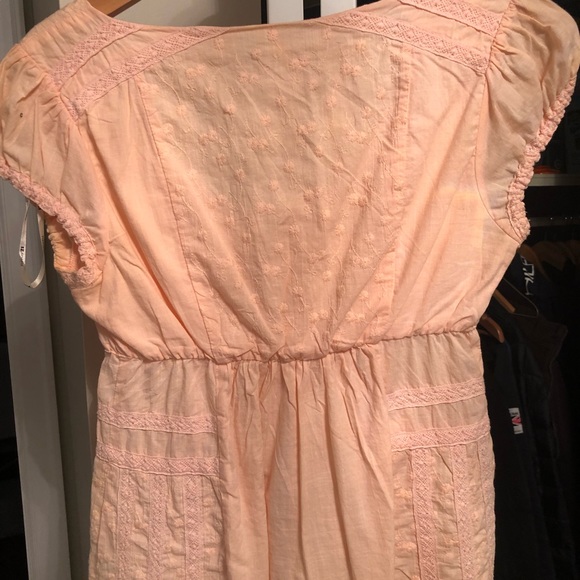 Forever 21 Blush Pink Top - Picture 3 of 4